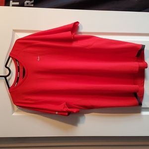 Nike Miler Run shirt